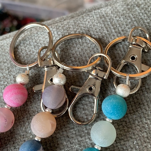 💕x2HP💕Druzy beaded handmade keychain - Picture 7 of 9